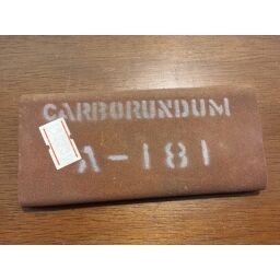 PIEDRA PARA GUBIAS 115X54 MM MEDIANO NRO 181